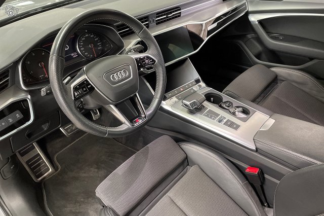 AUDI A6 9