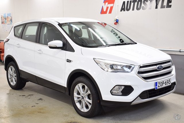 Ford Kuga 1