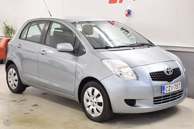 Toyota Yaris, kuva 1