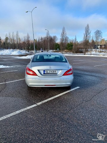 Mercedes-Benz CLS 8