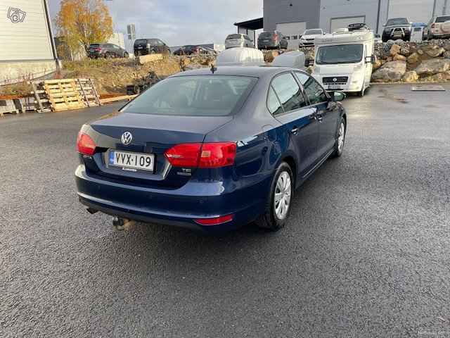 Volkswagen Jetta 5