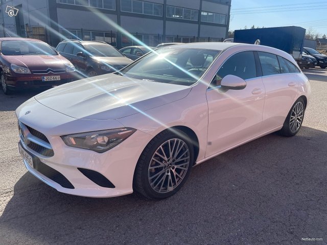 Mercedes-Benz CLA