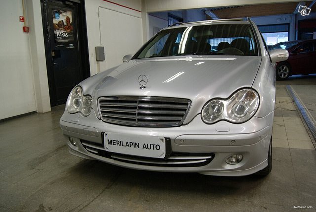 Mercedes-Benz C 2