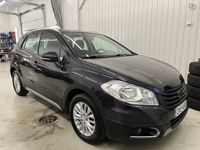 Suzuki SX4 2