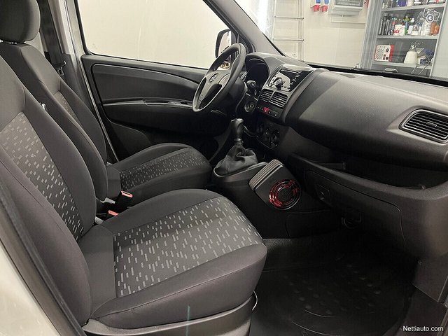 Opel Combo 8