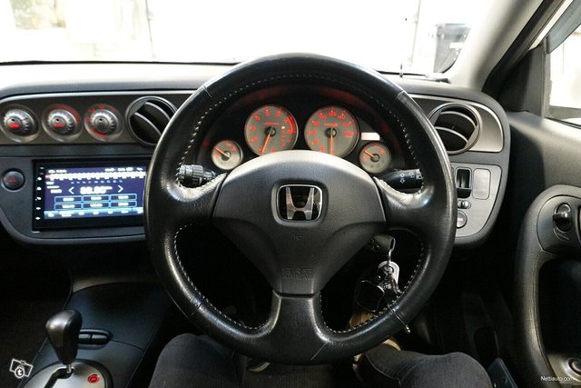 Honda Integra 15