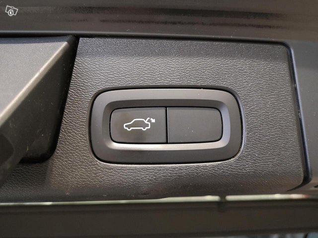 Volvo XC60 17