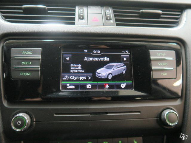 SKODA OCTAVIA 21