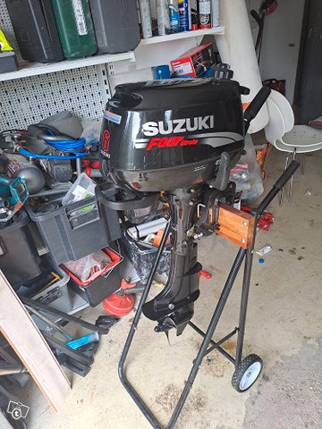 Suzuki 6 hp, kuva 1