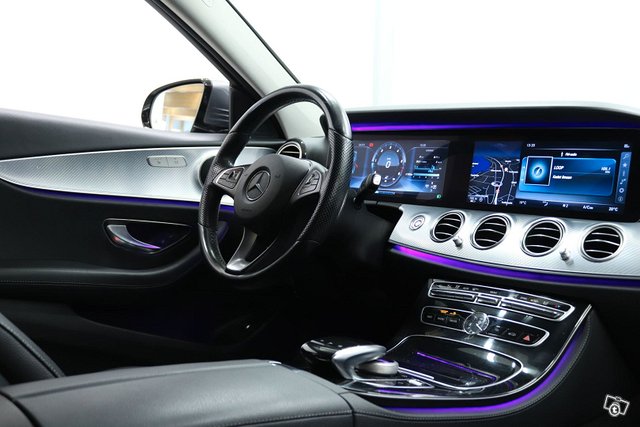 Mercedes-Benz E 11