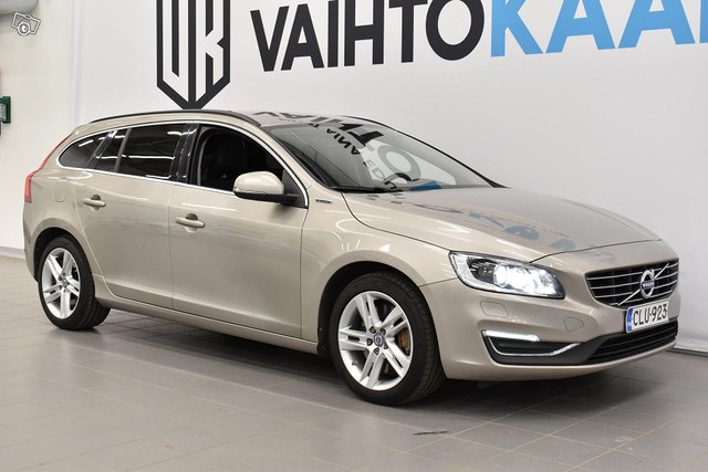 Volvo V60 9