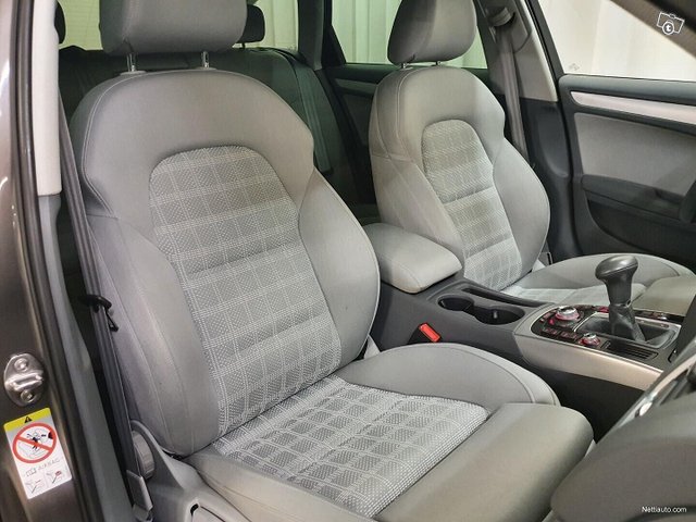 Audi A4 25