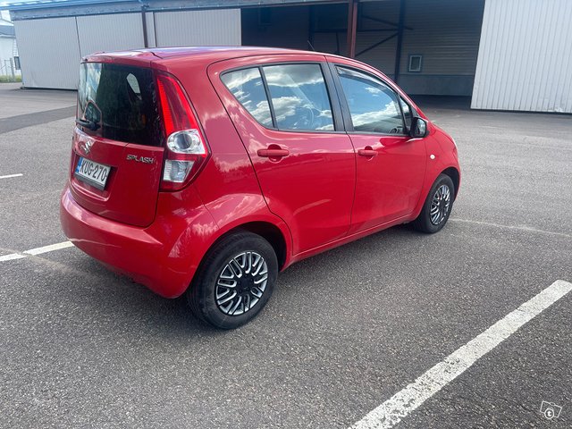 Suzuki Splash 3