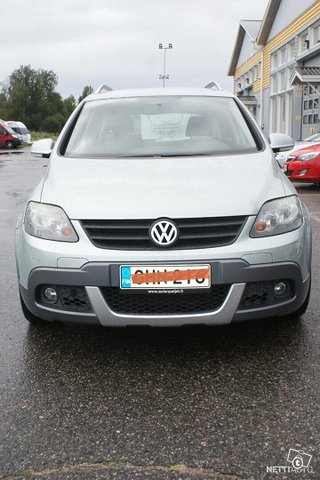 Volkswagen Cross Golf 2