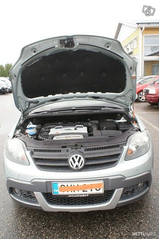 Volkswagen Cross Golf 14