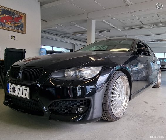 BMW 335
