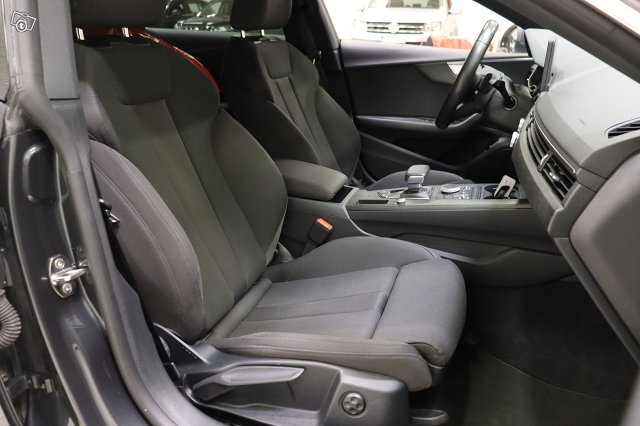 Audi A5 8