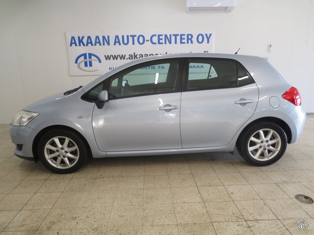 Toyota Auris 14