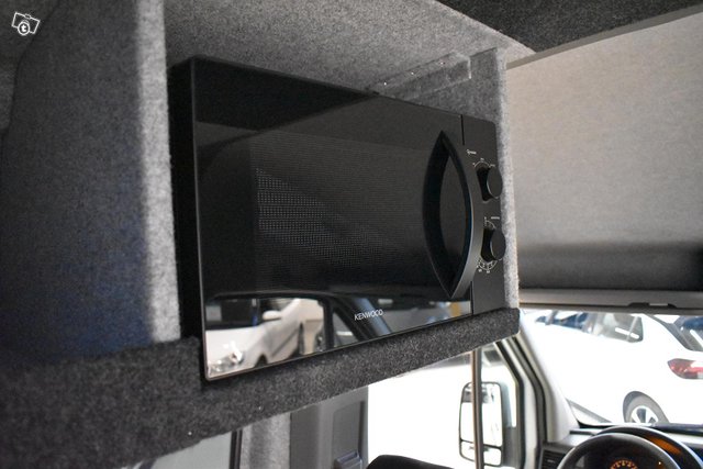 Mercedes-Benz Sprinter 22