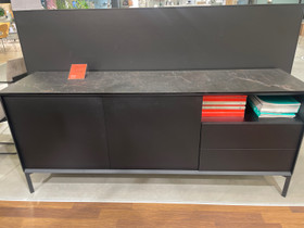 Calligaris York -senkki 2950,-, Hyllyt ja säilytys, Sisustus ja huonekalut, Helsinki, Tori.fi Calligaris York -senkki 2950,-, Hyllyt ja säilytys, Sisustus ja huonekalut, Helsinki, Tori.fi