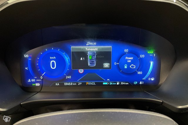 Ford Kuga 12