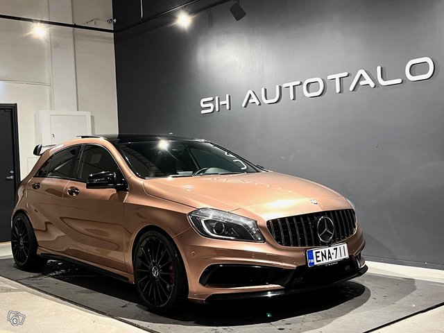 Mercedes-Benz A 45 AMG