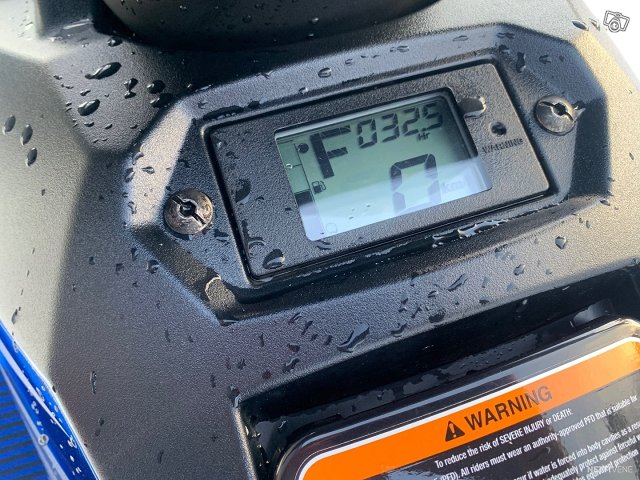 Yamaha WaveRunner EX Deluxe 8