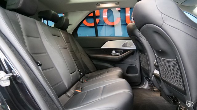 Mercedes-Benz GLE 11