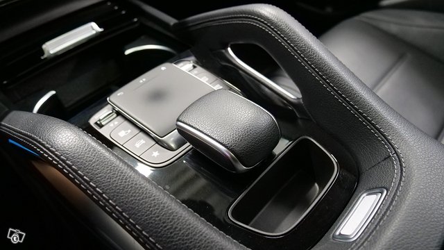 Mercedes-Benz GLE 16