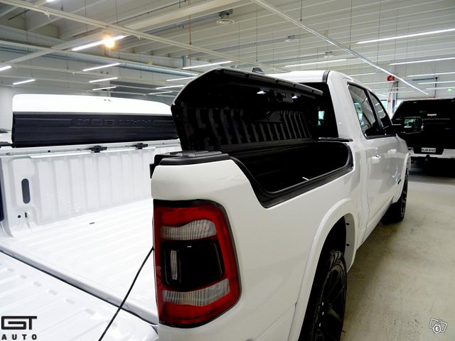 Dodge Ram 22