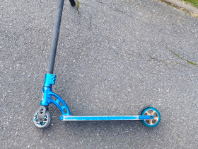 MGP scootti, Rullaluistelu ja skeittaus, Urheilu ja ulkoilu, Seinäjoki, Tori.fi MGP scootti, Rullaluistelu ja skeittaus, Urheilu ja ulkoilu, Seinäjoki, Tori.fi