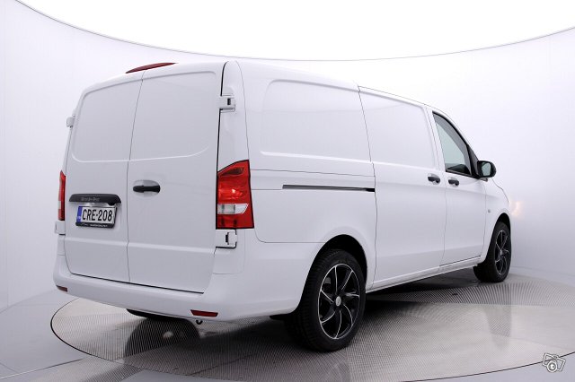 Mercedes-Benz Vito 5