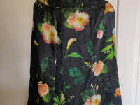Uhana Design Winter Garden Gorgeous Skirt koko XL