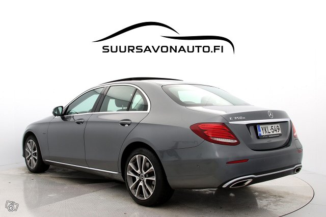 MERCEDES-BENZ E 3