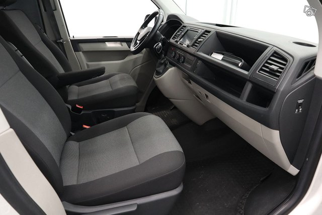 Volkswagen Transporter 17
