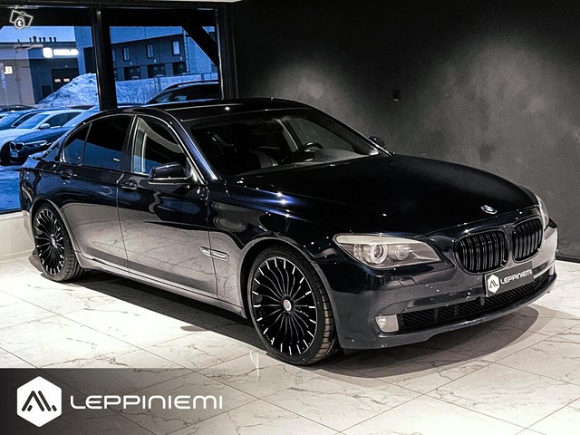 BMW 740 5