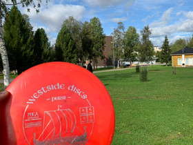 Frisbeegolf kiekko (Matin), Frisbeegolf, Urheilu ja ulkoilu, Tornio, Tori.fi Frisbeegolf kiekko (Matin), Frisbeegolf, Urheilu ja ulkoilu, Tornio, Tori.fi