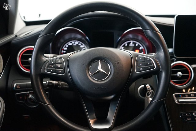Mercedes-Benz C 13