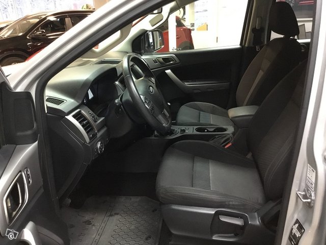 Ford Ranger 4