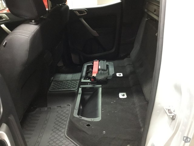 Ford Ranger 9