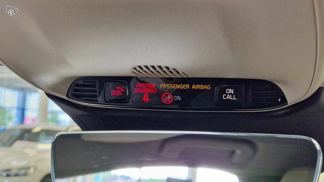 VOLVO S60 11