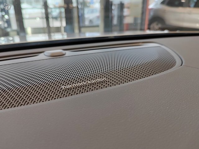 VOLVO V90 20