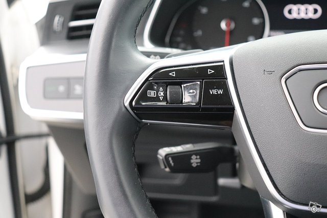 Audi A6 15