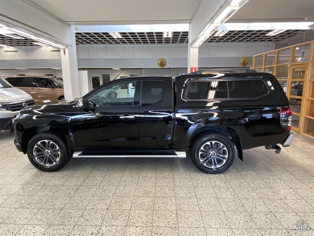 MITSUBISHI L200 3