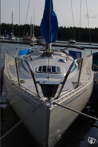 Avance 245, kuva 1
