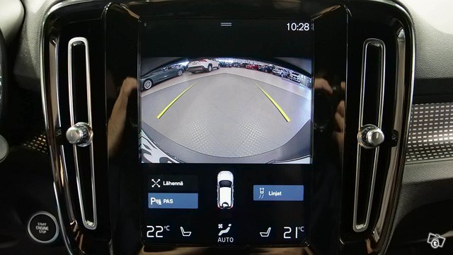 Volvo XC40 19
