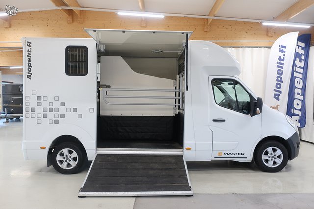 Renault Master, kuva 1