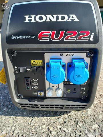 Honda EU22i-generaattori LÖYTYY HETI MYYMÄLÄSTÄ 2