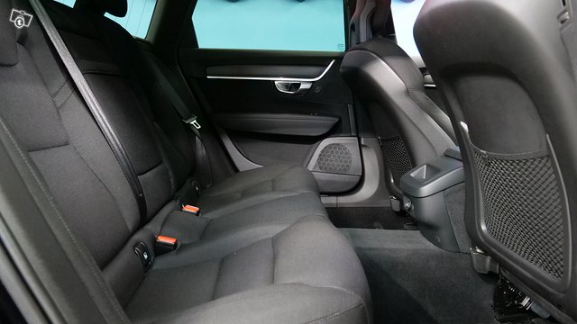 Volvo V90 CROSS COUNTRY 14