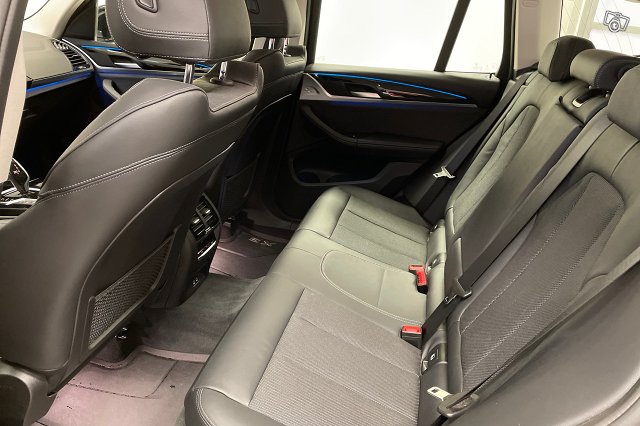 BMW X3 9